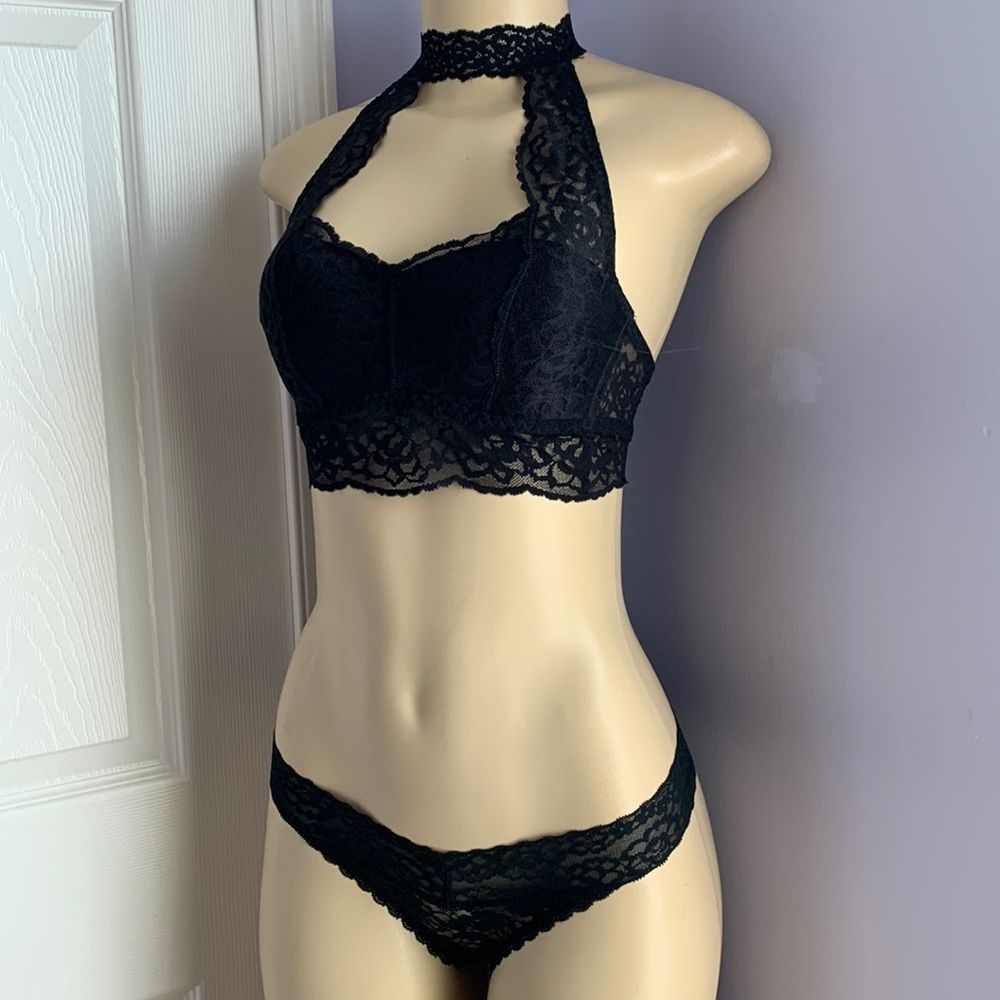 Elegant Black Lace Halter Bralette and Panty Set